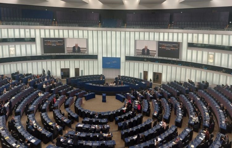 Asambleja Parlamentare voton PRO anëtarësimit të Kosovës në KiE