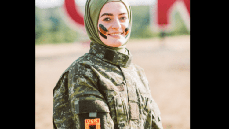 “Mbeti ëndërr e parealizuar”- flet vajza që u refuzua nga FSK-ja për shkak të mbulesës