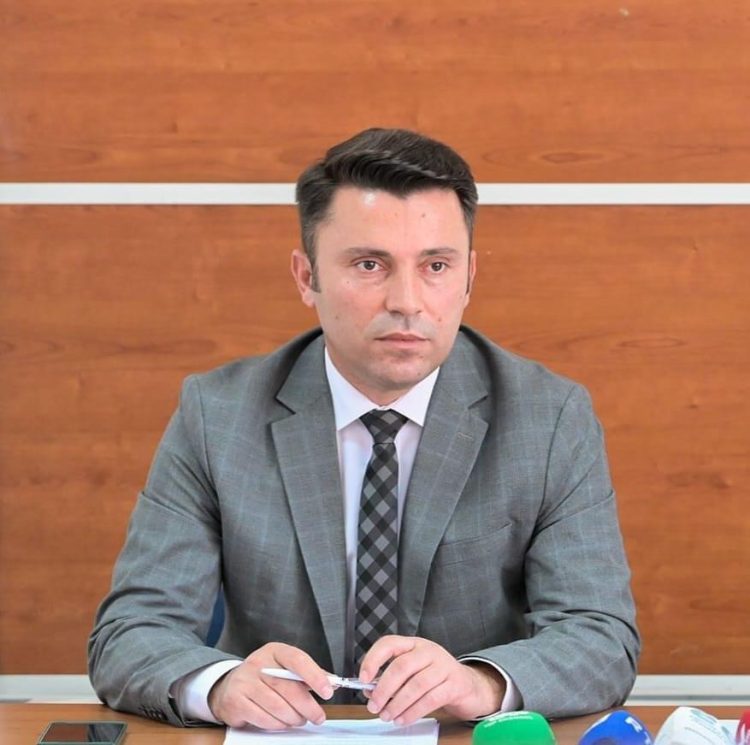 Rustemi i VV-së demaskon satelitin e Vuçiqit, Listën Serbe