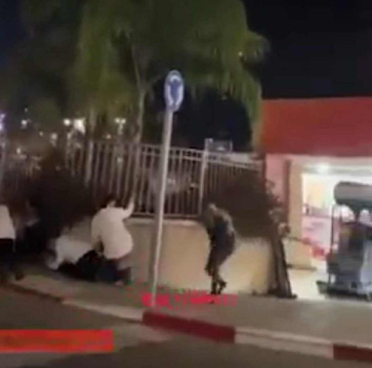 Dronët e parë të Iranit raportohet se kanë hyrë në hapësirën e Izraelit (Video)