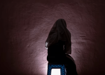 Rruga e shtruar me mosbesim e të mbijetuarve të dhunës gjatë luftës