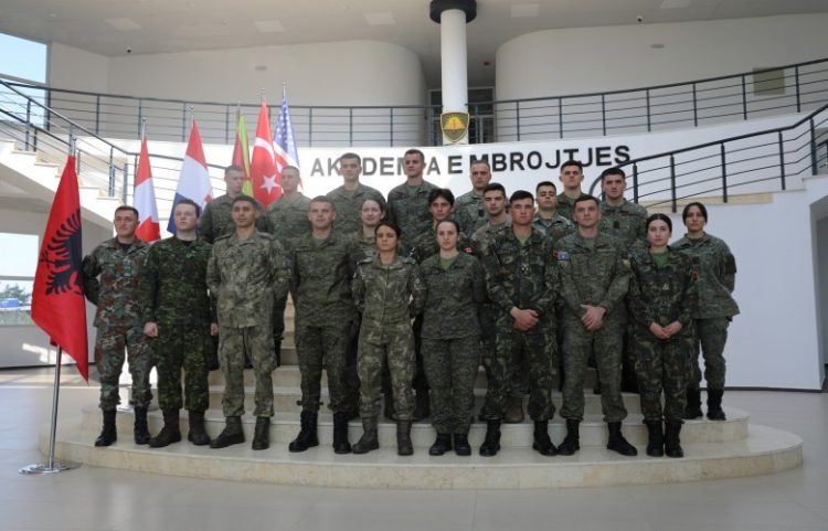 Kosova bashkon kadetët nga disa vende