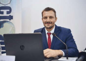 Elshani: Vota e Malit të Zi kundër Kosovës në KiE prish marrëdhëniet e mira