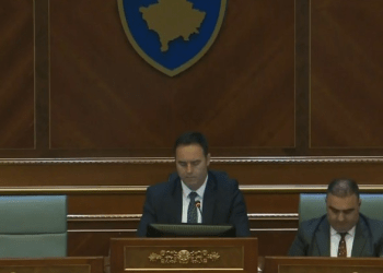 Partitë opozitare lëshojnë seancën, shkak raporti i DASH e marrëveshjet ndërkombëtare