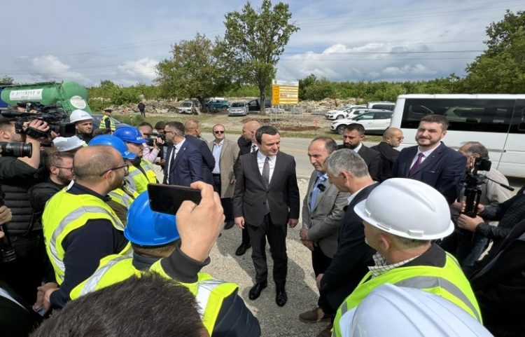 ‘21 milion’, filluan punimet në rrugën nacionale Kijevë-Dollc