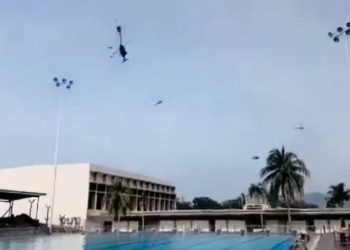 Gjatë stërvitjes helikopterët përplasen në ajër 10 të vdekur (Video)