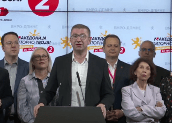 ‘Kërkon qeverinë bashkë me VLEN’  Mickoski: U dëgjova me Taravarin, i urova zgjedhje të suksesshme parlamentare dhe qeveri të ardhshme