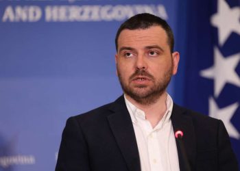 U kërcënua se mbështeti Kosovën në KiE, I ofrohet mbrojtje policore deputetit boshnjak