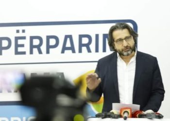 Rama: Punonjësit e rinj të mbeturinave u sulmuan nga kompania ‘Pastrimi’