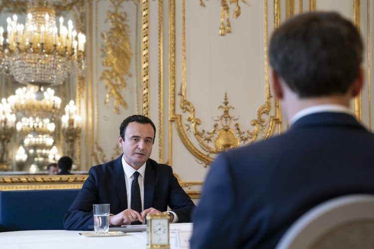 Kurti pas telefonatës me Macronin: Shpreha besimin se Franca do ta mbështesë Kosovën në KiE pa parakushte