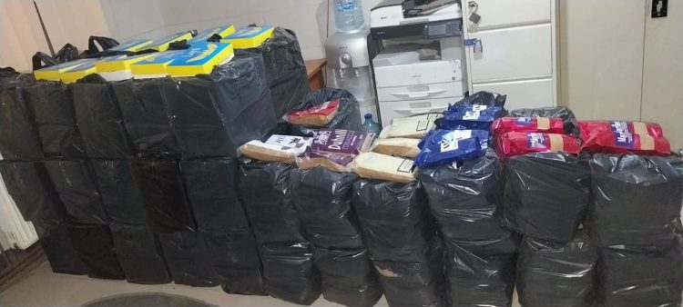 Parandalohet kontrabanda, sekuestrohen 487.5 kilogramë duhan i gatshëm për treg