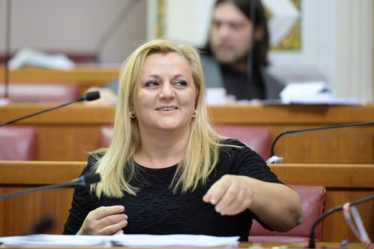 Deputetja shqiptare në Kroaci, do rizgjedhjen përballë boshnjakëve: Urë lidhëse për shqiptarët