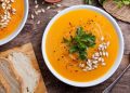 Supë me xhenxhefil e karrota, kremoze me shumë shije