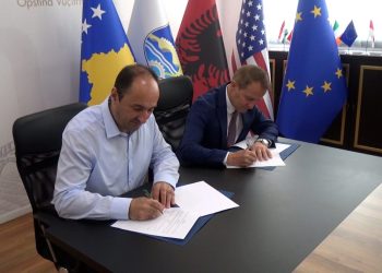 Vushtrria dhe MMPHI-ja nënshkruajnë memorandum në vlerë prej 600 mijë euro