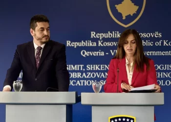 Ministrja kërkon nga kryetarët bashkëpunim në ndërtimin e çerdheve të reja