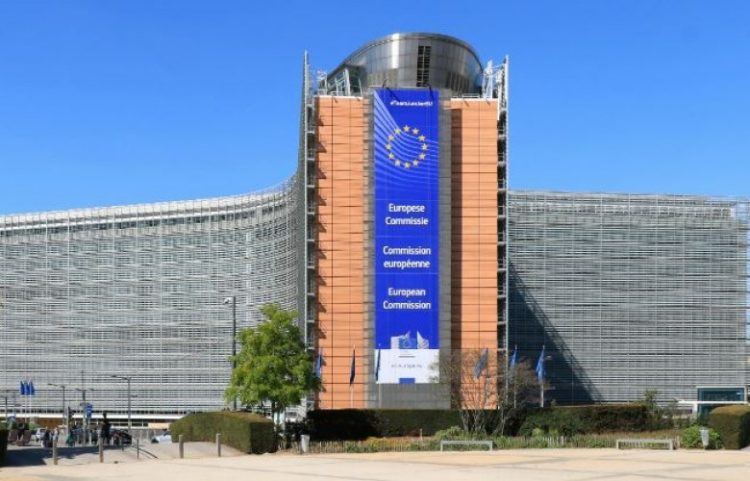 KE:Progresi në dialog, kusht për përfitime financiare për Kosovën e Serbinë