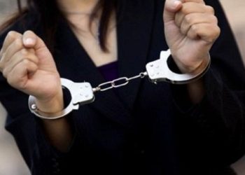 Shtime, sulmoi babain, arrestohet një femër