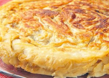 Byrek me domate dhe speca, shije e parezistueshme