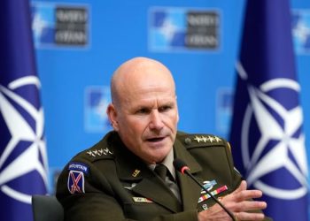 NATO: Rusët nuk kanë numrat për një përparim strategjik në Ukrainë