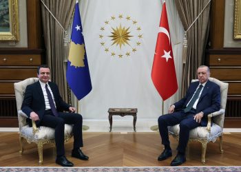 Mikpritje madhështore për kryeministrin Kurti nga presidenti Erdogan, fokusi i takimit mbrojtja dhe siguria