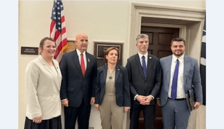 Ministrja Gërvalla në takim me kongresistin amerikan, Keith Self: Ende asnjë pasojë ndaj Serbisë për sulmin në Banjskë