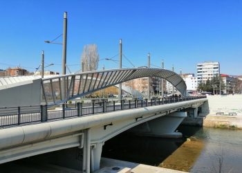 Uglanin: Hapat konkretë për hapjen e Urës së Ibrit duhet t’i marrë Qeveria