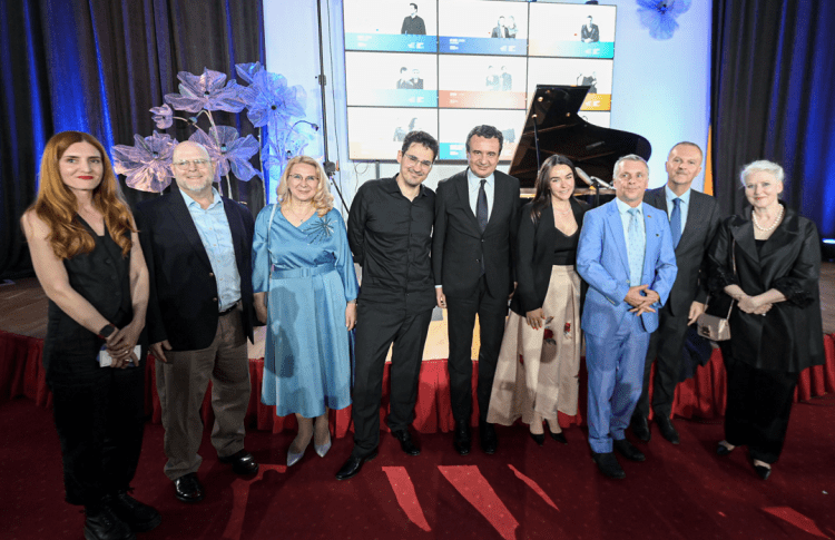 Kryeministri Kurti në Chopin Piano Fest: Suksesi i artistëve tanë përtej Evropës