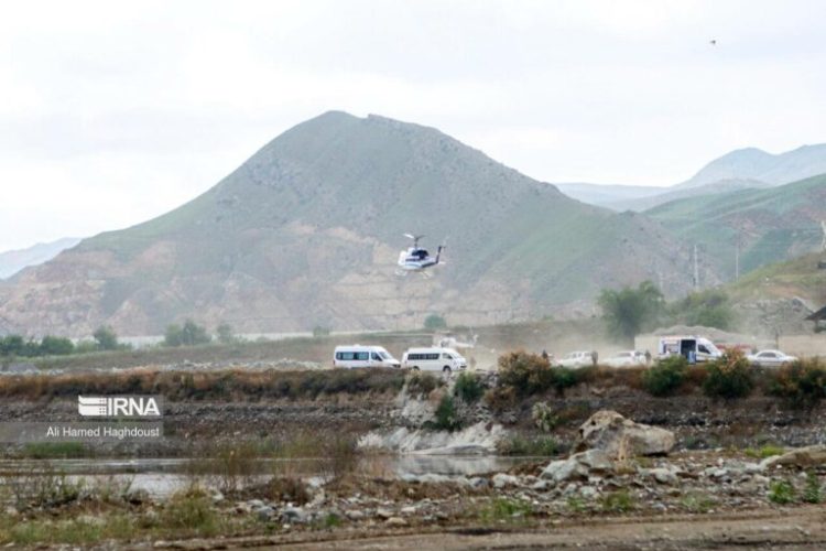 Raportohet se është gjetur helikopteri i rrëzuar në të cilin ishte Presidenti i Iranit