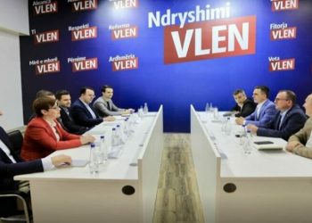 Ndahen resoret në Qeverinë e re të Maqedonisë, ja sa ministri merr VLEN