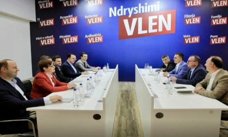 Ndahen resoret në Qeverinë e re të Maqedonisë, ja sa ministri merr VLEN