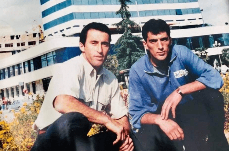 Në 27 vjetorin e rënies, kryeministri Kurti: Gjaku i Luanit i skuqi gurët e kufirit që ai i kishte ëndërr t’i shembte