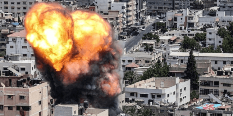 Luftime të ashpra po zhvillohen mes forcave izraelite dhe grupeve palestineze në lindje të qytetit Rafah