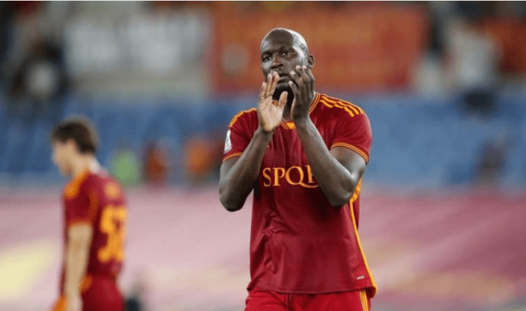 Lukaku në objektivin e Napolit