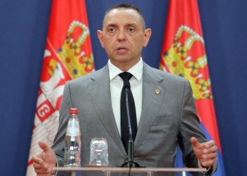 Tirana i kërkon sqarim ambasadorit serb rreth deklaratës së Vulinit për Ramën