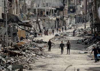 Qeveria e Gazës: Sasia e ndihmave që erdhi përmes skelës lundruese nuk i kalonte 100 kamionë