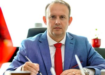 Afrim Gashi zgjidhet kryetar i Kuvendit të Maqedonisë së Veriut