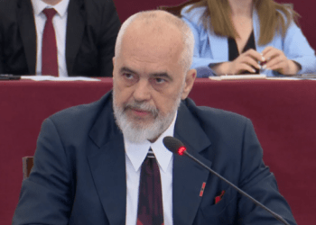 Rama e pranon: Korrupsioni në Shqipëri nuk është mundur, madje as brenda PS-së
