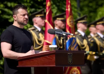 Kthimi i gjeneralëve në vijën e parë: vendosmëria e Ukrainës për të përballuar sfidat në luftë