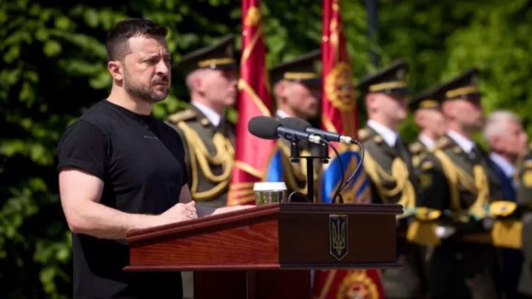 Kthimi i gjeneralëve në vijën e parë: vendosmëria e Ukrainës për të përballuar sfidat në luftë