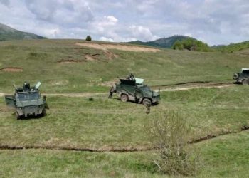 FSK realizon ushtrime në poligonin ushtarak në Bizë të Shqipërisë