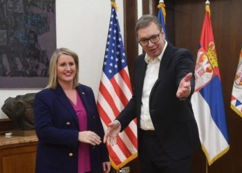 Beograd: Nënsekretarja amerikane thekson rëndësinë e përparimit drejt normalizimit të marrëdhënieve Kosovë – Serbi