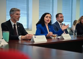 Osmani iu drejtohet bizneseve amerikane në Teksas: Investoni në Kosovë