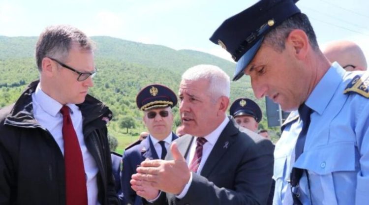 Sveçla: Luftimi i migrimit të paligjshëm është prioritet