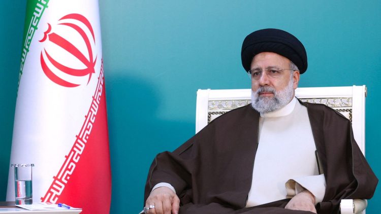 Të rejat e fundit nga rrëzimi i helikopterit të presidentit iranian