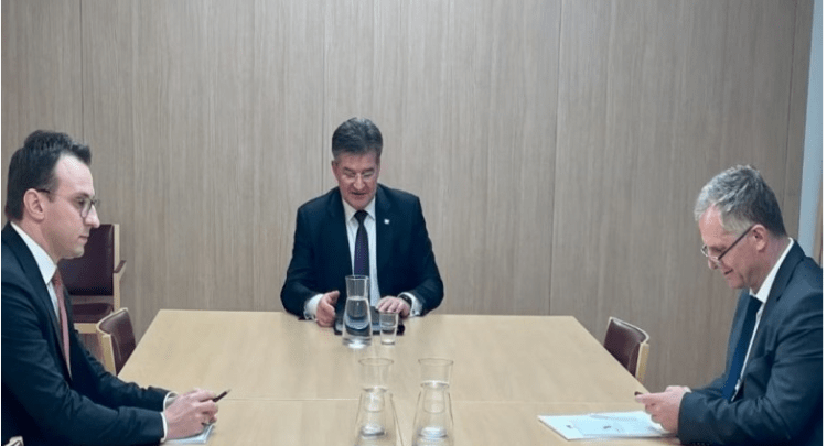 ‘Çështja e dinarit’, fillon takimi i kryenegociatorëve në Bruksel