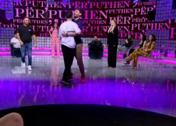 VIDEO: Për pak plas grushti live në Top Channel, tentohet të rrihet moderatori