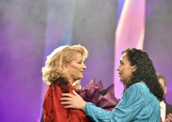 Presidentja:Në kohën kur synohej shfarosja e popullit, Shkurte Fejza u shndërrua në zërin e lirisë