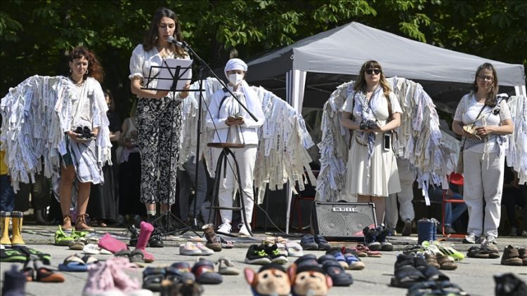 Berlin, lexohen me zë të lartë emrat e 15.000 fëmijëve të vrarë nga Izraeli në Gaza