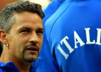Tronditës: Roberto Baggio rrihet dhe grabitet teksa shikonte ndeshjen ndaj Spanjës, përfundoi në spital
