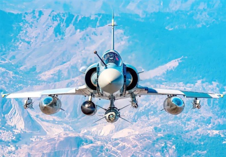 Evropa buzë humnerës, blindon Ukrainën me avionë luftarakë